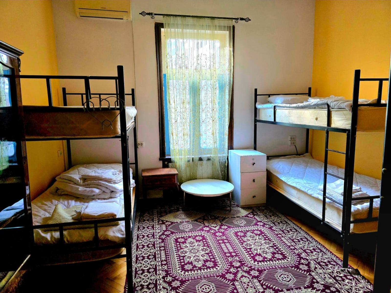 Colors Hostel Tbilisi Bagian luar foto