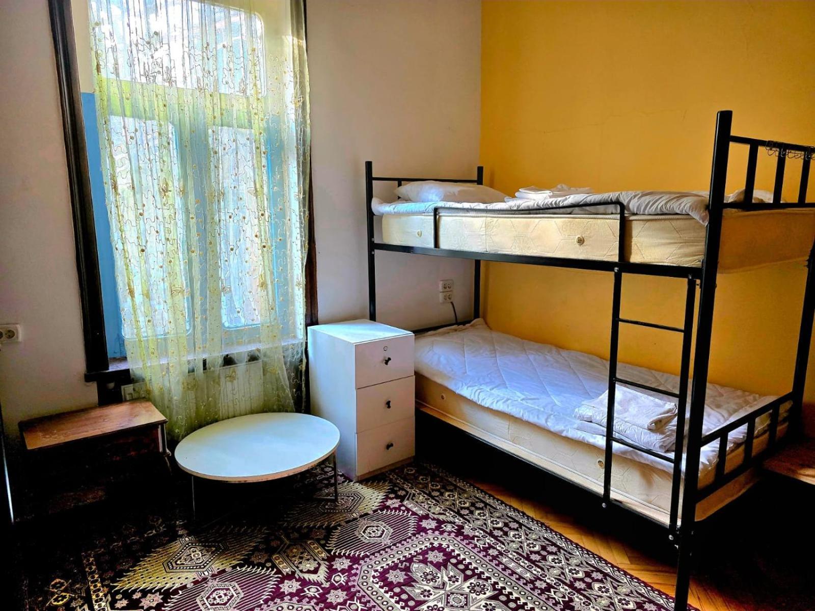 Colors Hostel Tbilisi Bagian luar foto