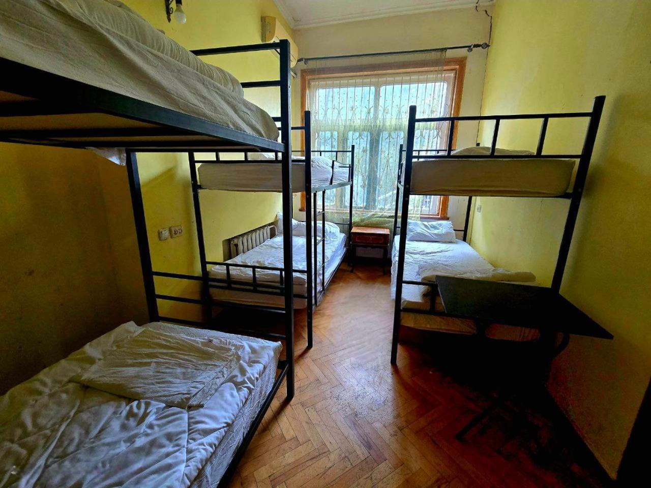 Colors Hostel Tbilisi Bagian luar foto