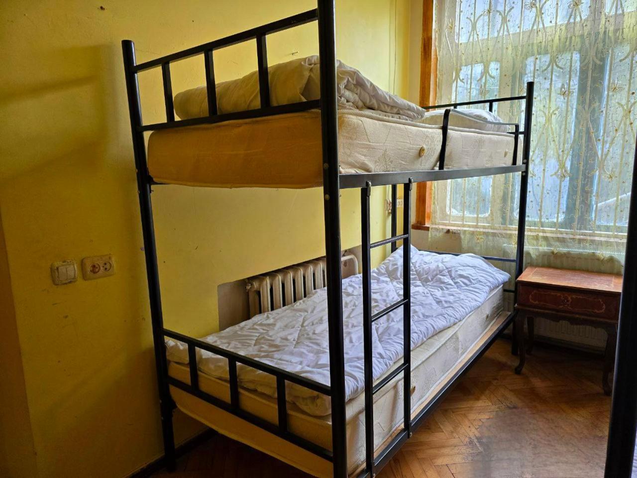 Colors Hostel Tbilisi Bagian luar foto