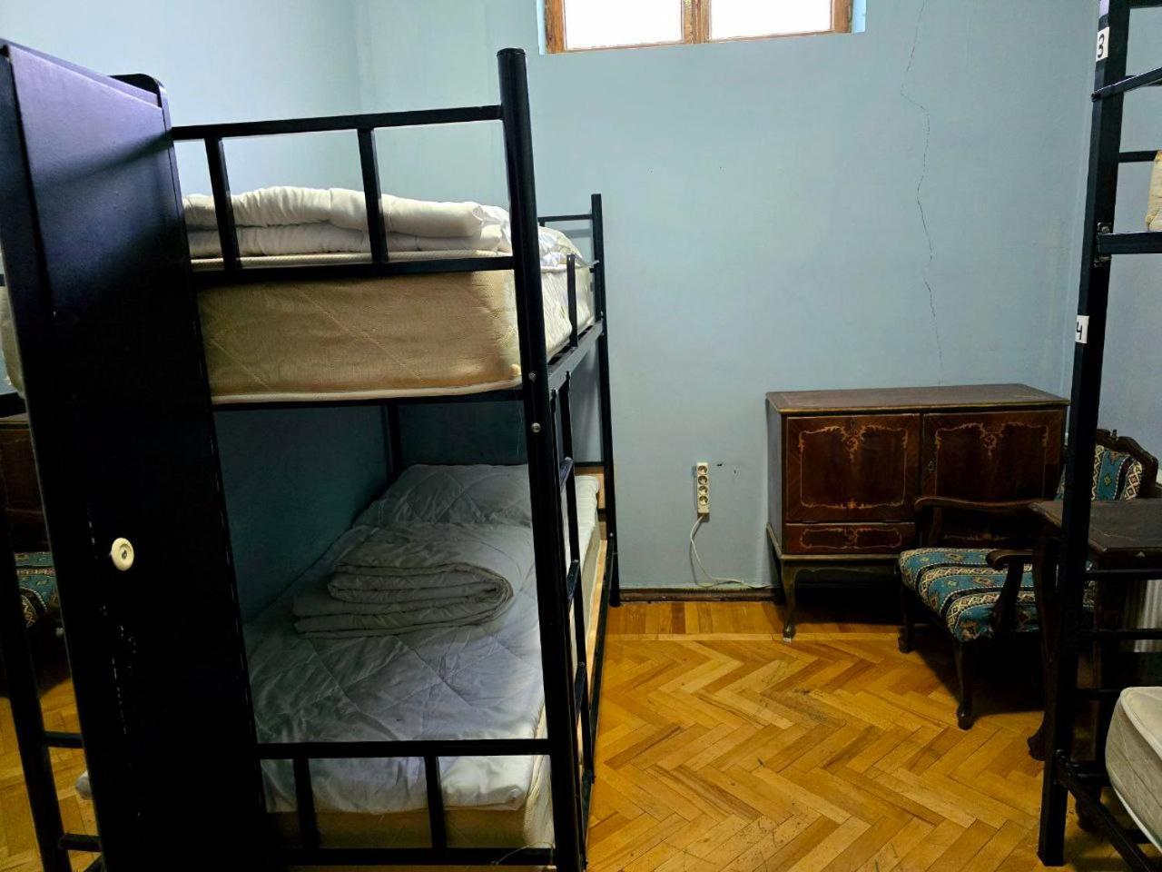 Colors Hostel Tbilisi Bagian luar foto