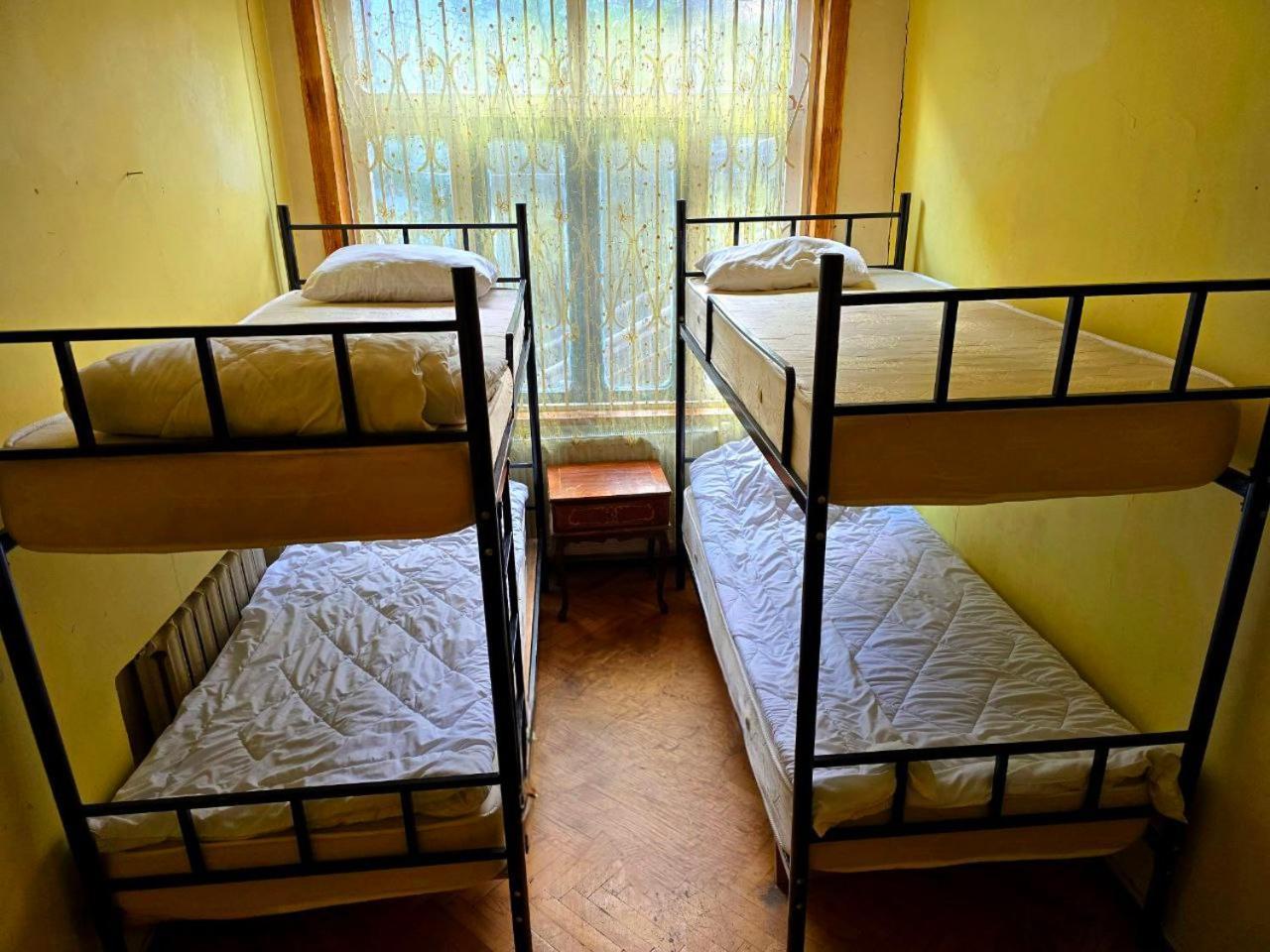 Colors Hostel Tbilisi Bagian luar foto