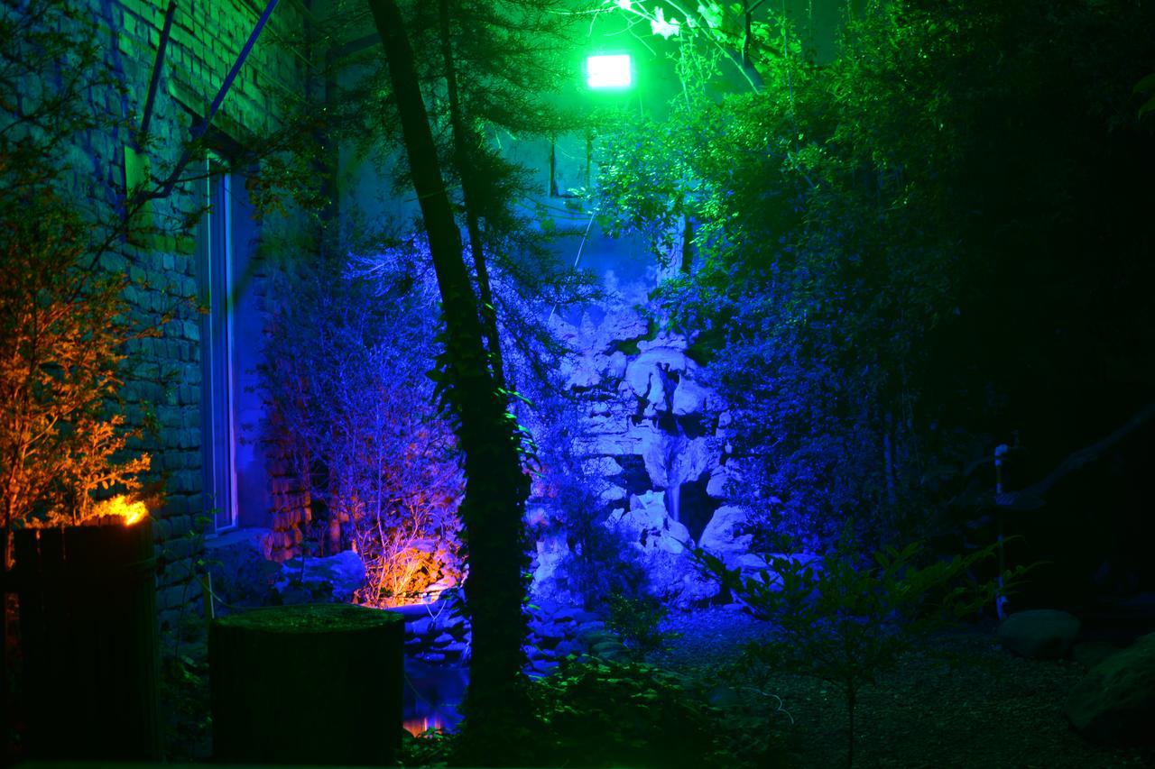 Colors Hostel Tbilisi Bagian luar foto