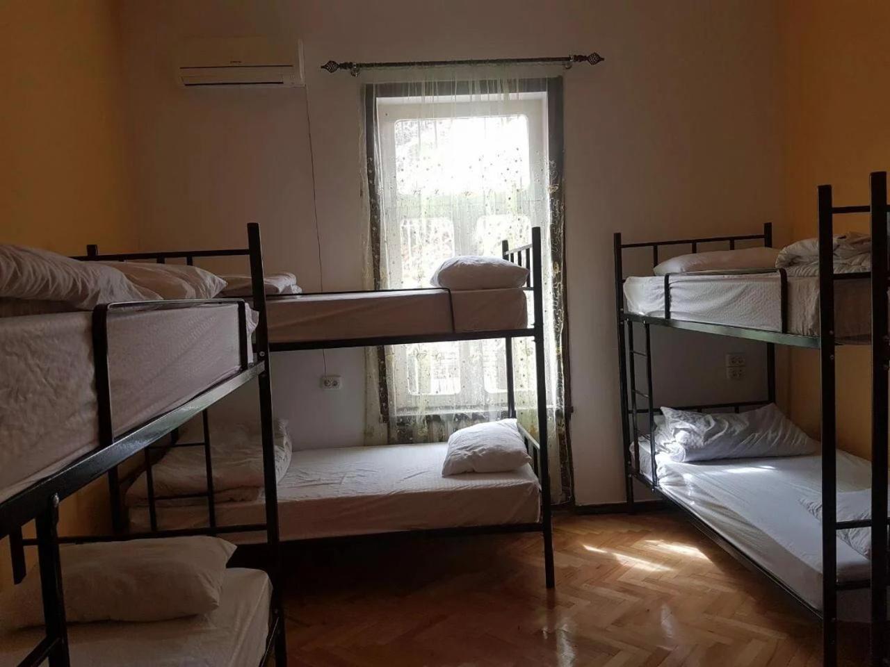 Colors Hostel Tbilisi Bagian luar foto