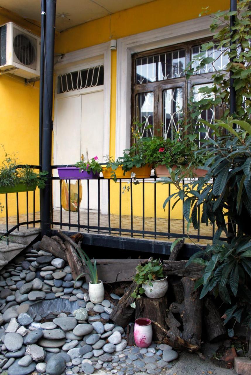 Colors Hostel Tbilisi Bagian luar foto