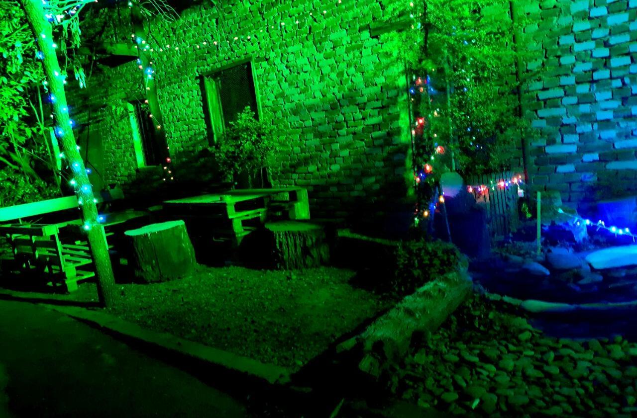 Colors Hostel Tbilisi Bagian luar foto